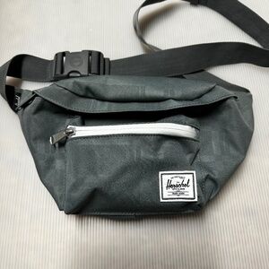 Herschel Hip pack